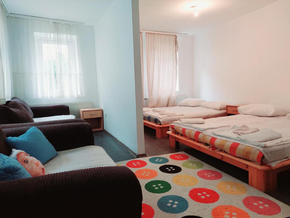 סראייבו Hostel Hayat מראה חיצוני תמונה