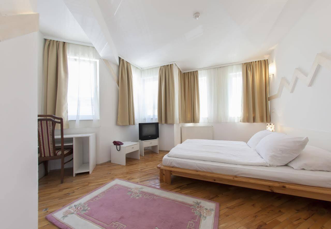 סראייבו Hostel Hayat מראה חיצוני תמונה